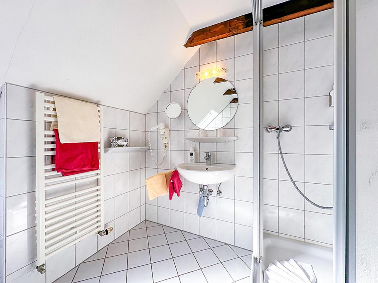 Hotel Graf Waldersee บอร์คุม ภายนอก รูปภาพ
